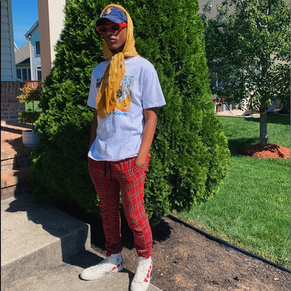 Meet your Posher, Jyrrel - Picture 1 of 1